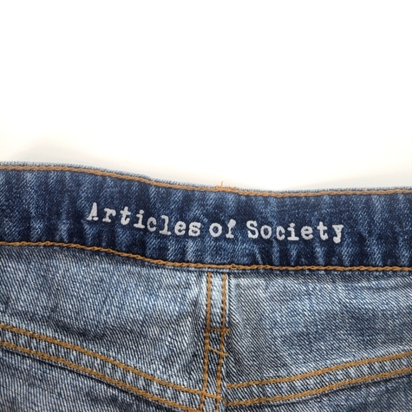 Articles of Society mid waist denim shorts Size 26 - Picture 3 of 5